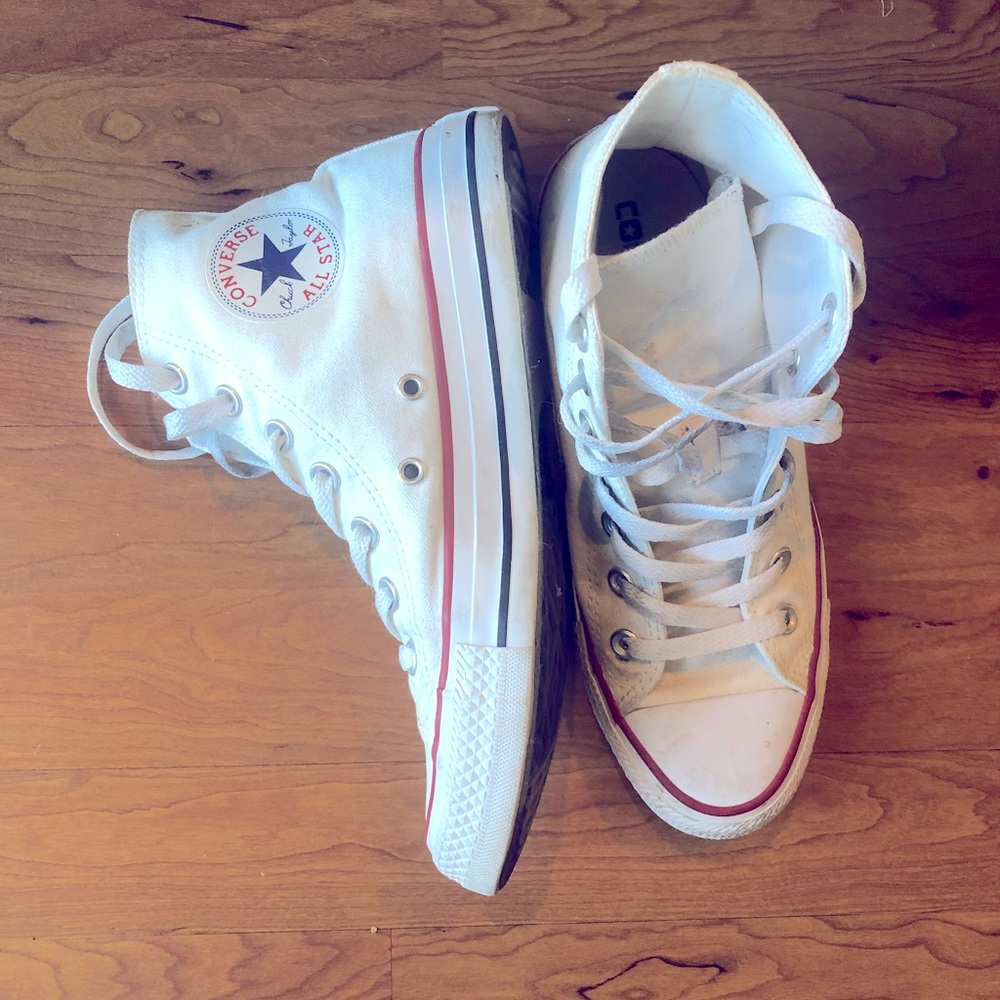 Women’s hi-top white converse